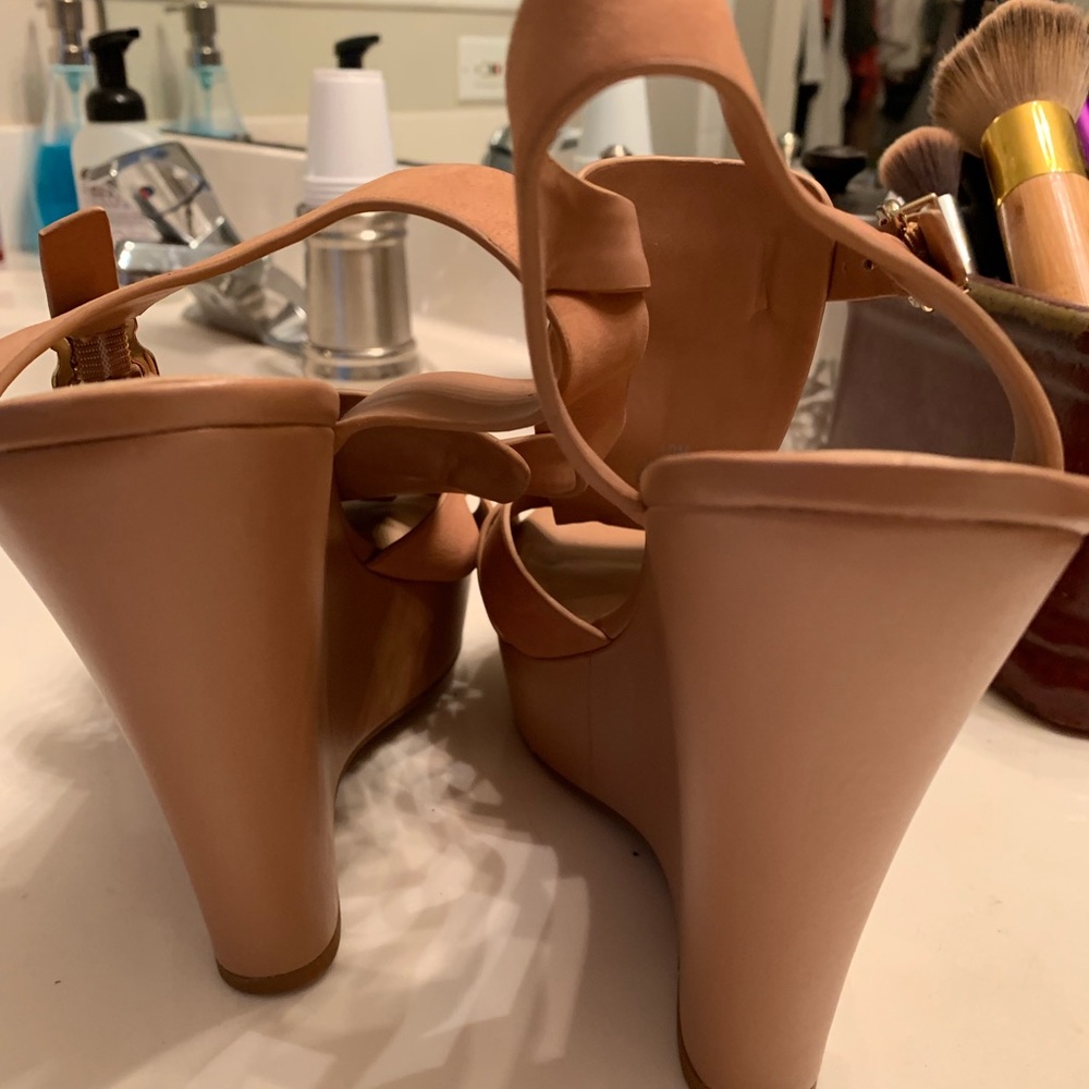 Wedges - Picture 2 of 3